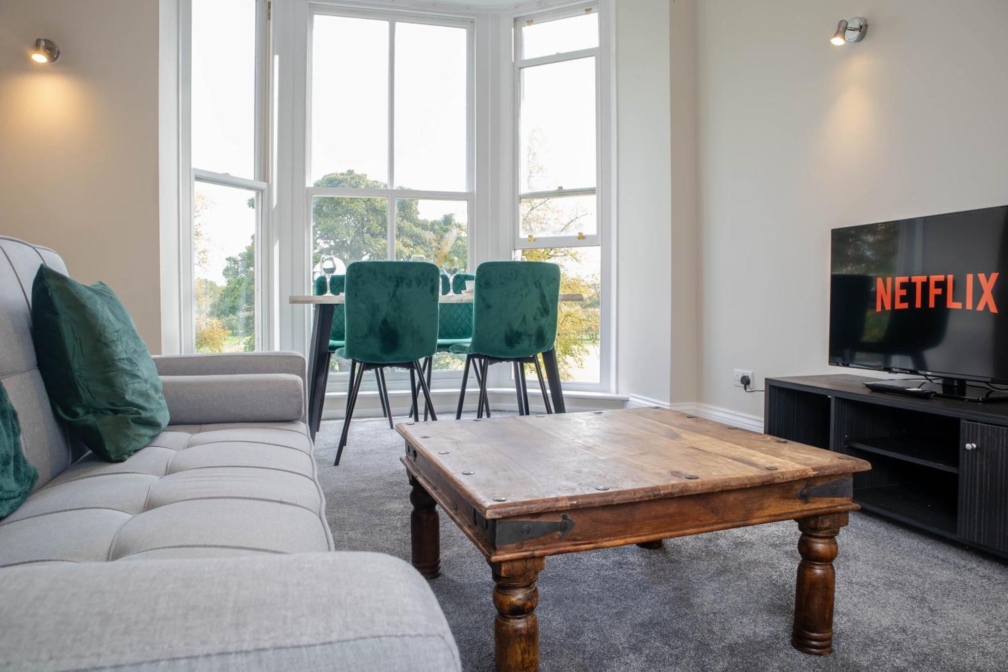 York Place Mews - Central 2 Bed 2 Bath Free Parking Harrogate Exterior photo